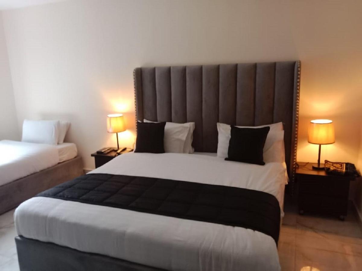 Manila Heights Hotel Наран Экстерьер фото